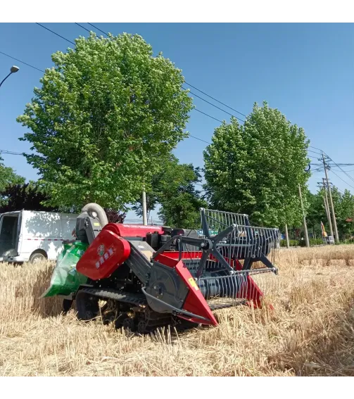 4LZ-1.0 Small combine harvester